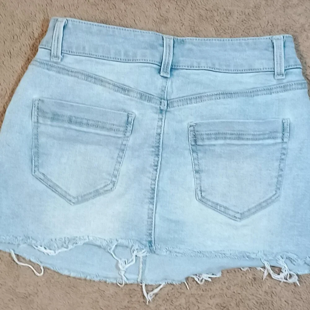 Refuge/Denim Mini Skirt/Women Small/Light Wash Y2K Stretch Summer Casual Chic